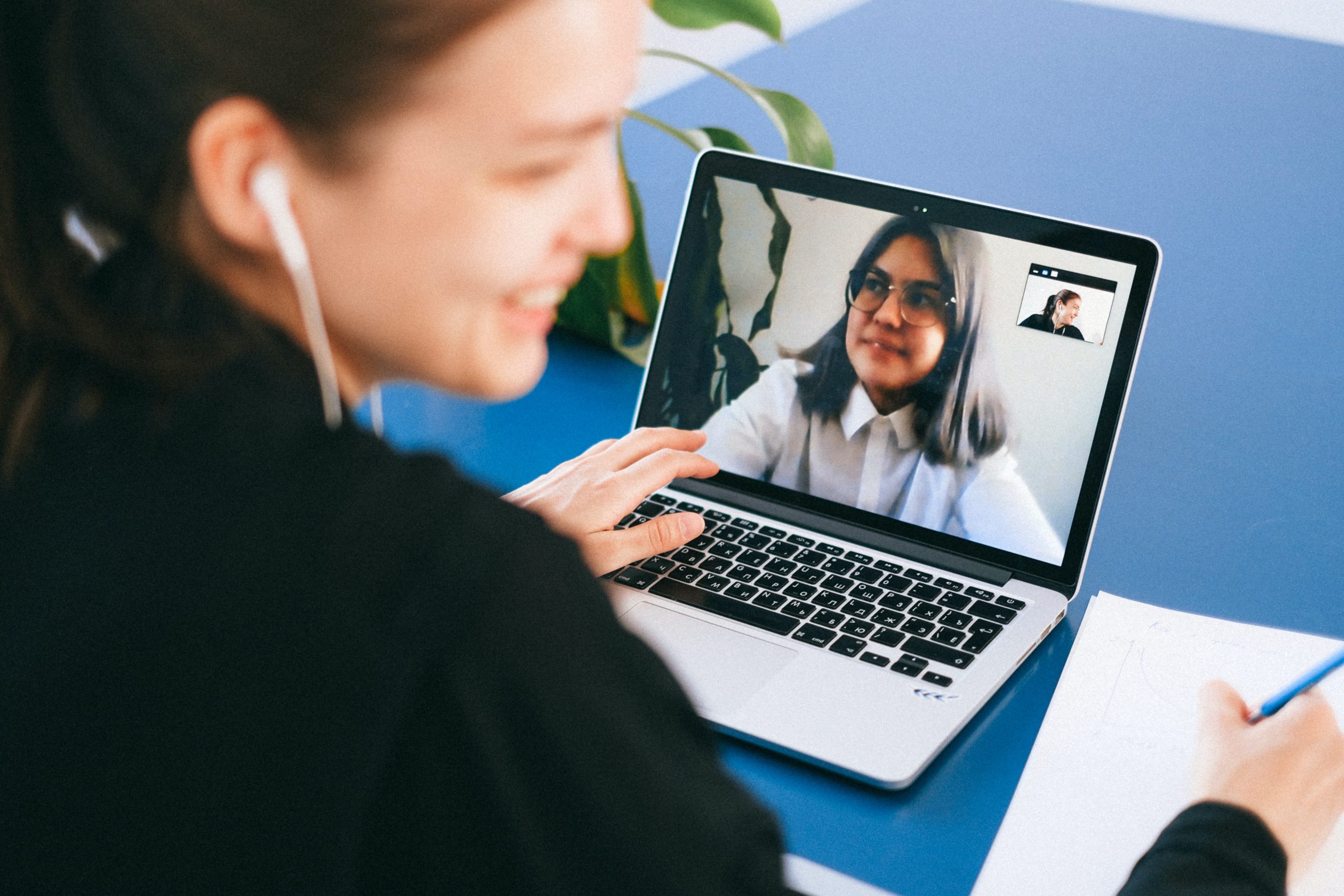 Onboarding et télétravail généralisé : comment intégrer au mieux vos nouveaux collaborateurs à distance ?